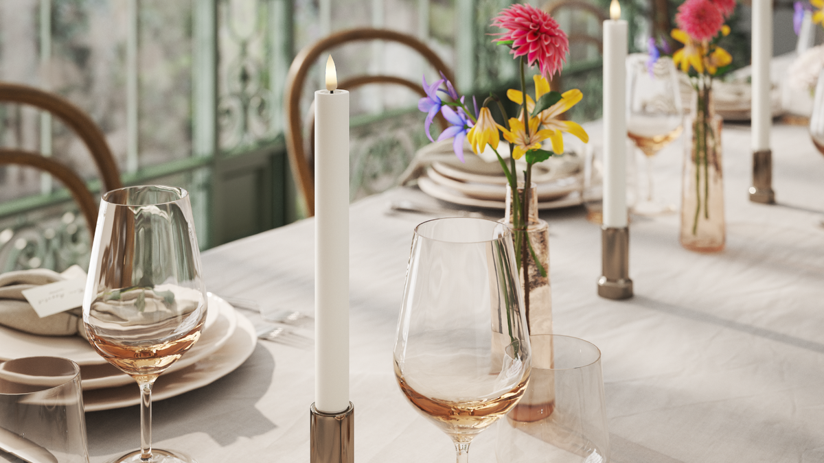 Naturtro LED kronelys med Wetlook™ Design