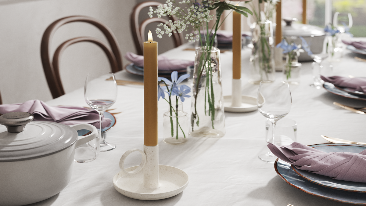Naturtro LED kronelys med Wetlook™ Design