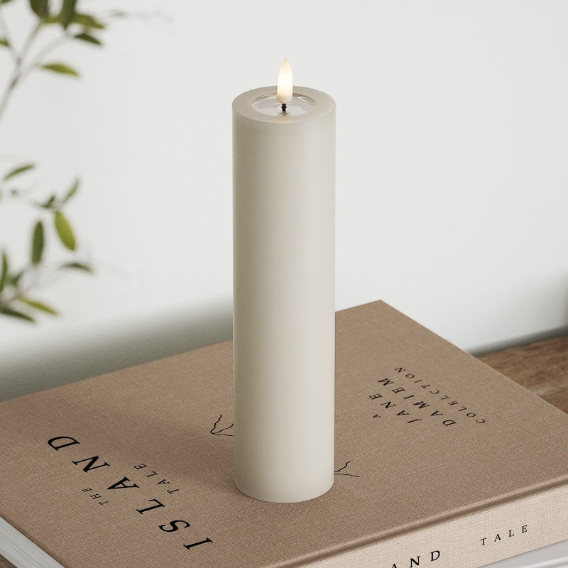 Deluxe Homeart LED Bloklys Ø 5 x 20 cm Sand