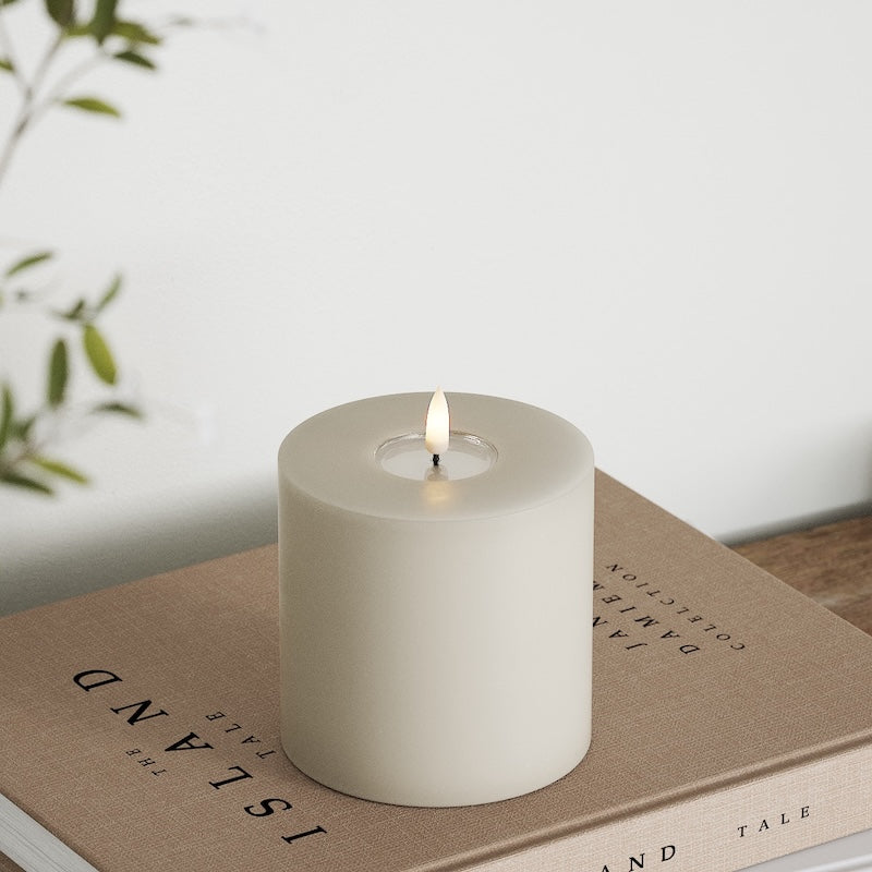 Deluxe Homeart LED Bloklys Ø 10 x 10 cm Sand