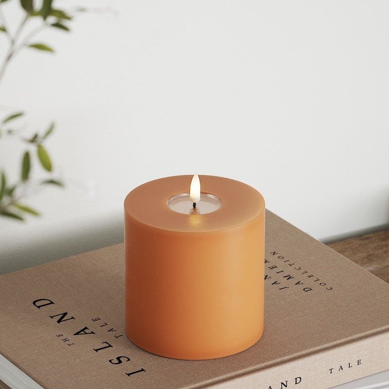 Deluxe Homeart LED Bloklys Ø 10 x 10 cm Orange