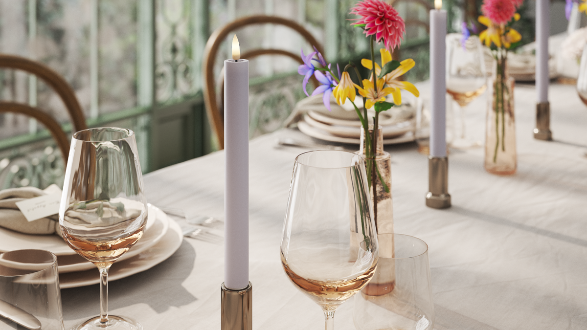 Naturtro LED kronelys med Wetlook™ Design